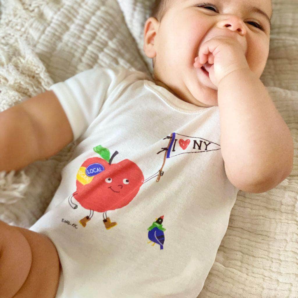 "I Love NY" Baby Gift Set-Rattles, Onesie, Pacifier Clip, and Baby Book - {{variant_option_1}}