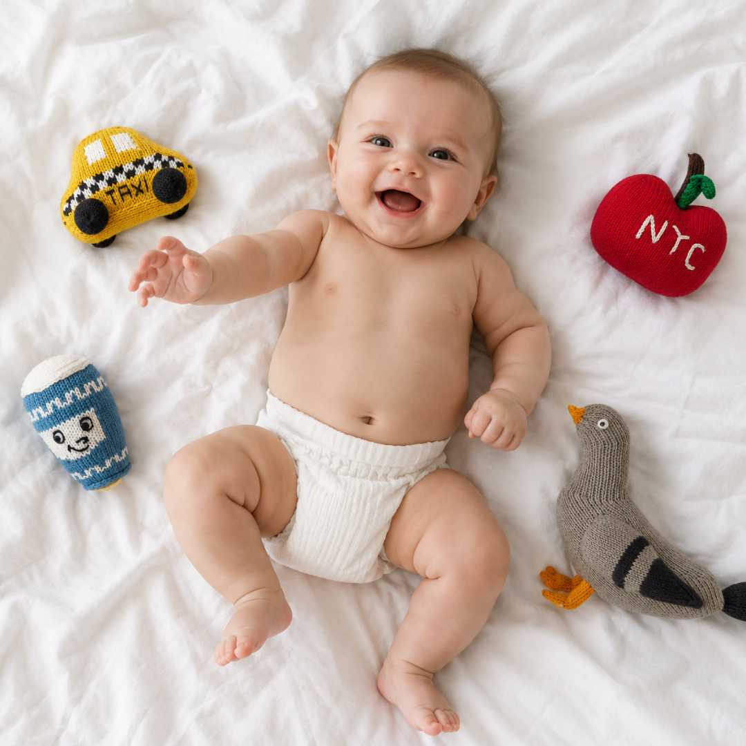 Estella NYC Gifts Big Apple Tour Rattle Gift Set
