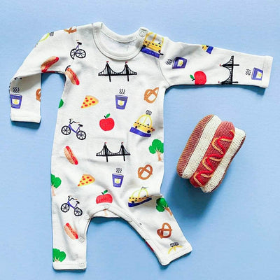 Organic Baby Gift Set - New York Onesie & Hot dog Rattle Toy - {{variant_option_1}}