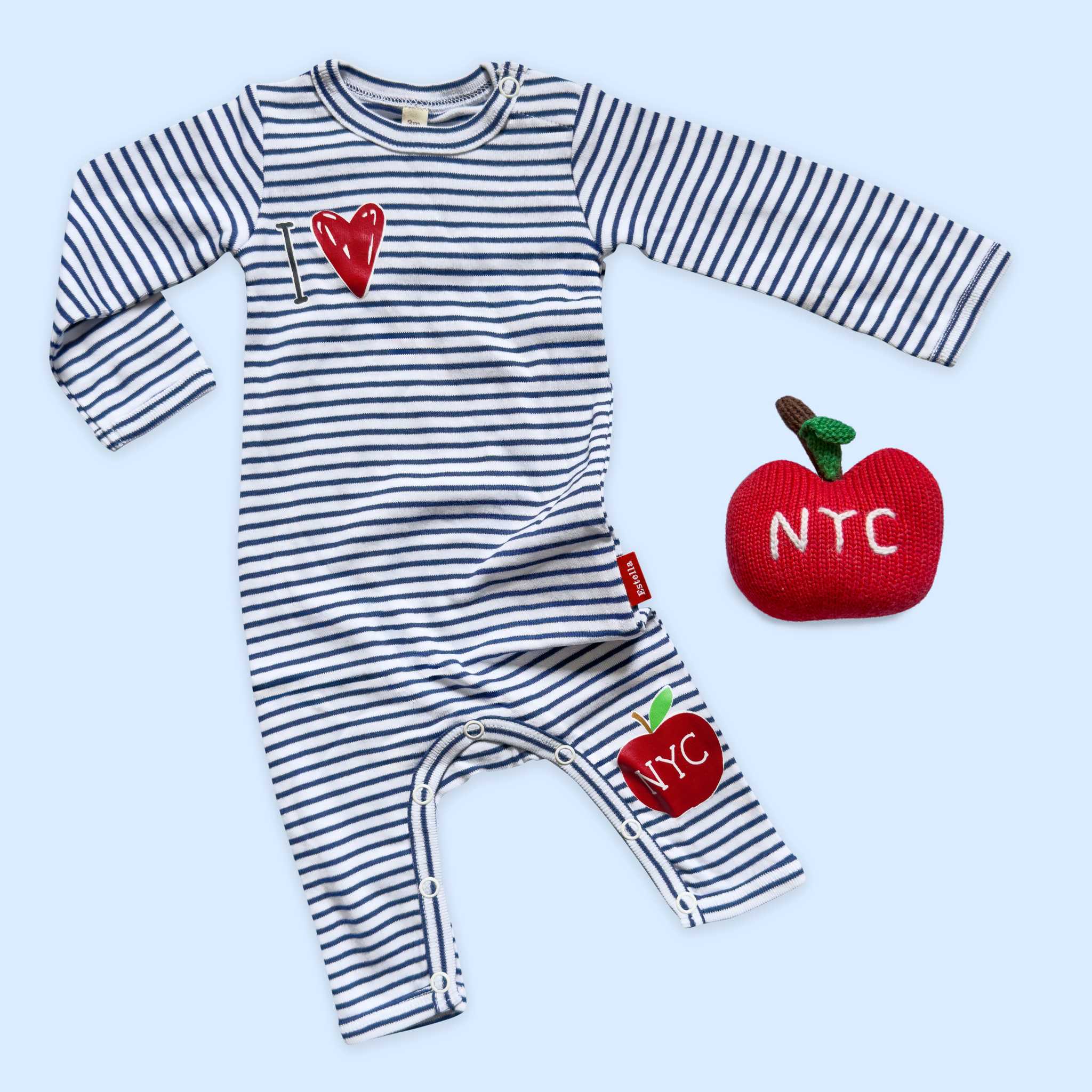 Estella Baby Gift Sets Organic Baby Loves NYC Romper & Rattle Set - Apple