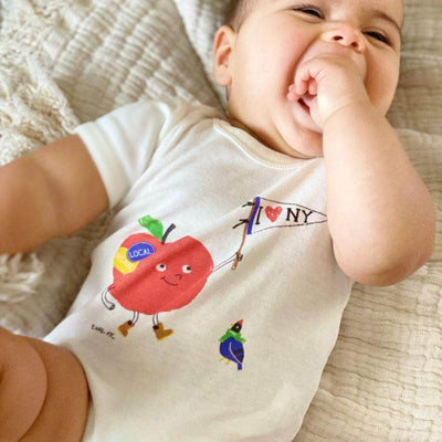 "I Love NY" Baby Gift Set-Rattles, Onesie, Pacifier Clip, and Baby Book - {{variant_option_1}}