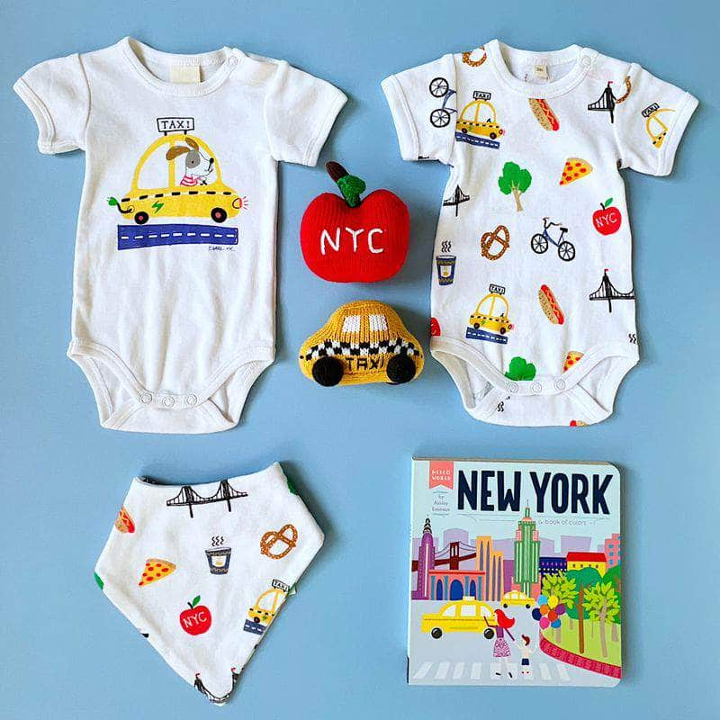 Little Explorers' NYC Bundle: Dress Up, Play & Read - 0-3 M