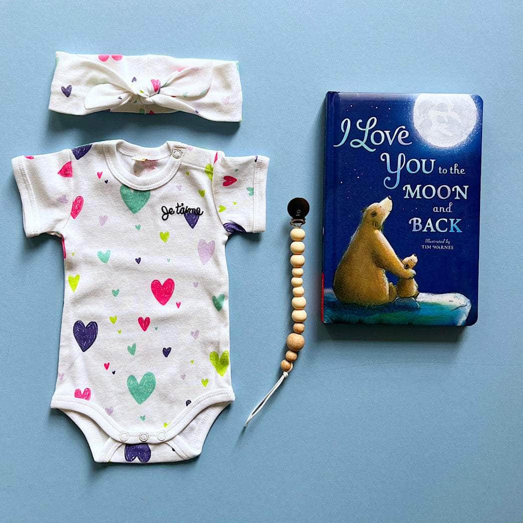 Love You Heart Bodysuit Gift Set
