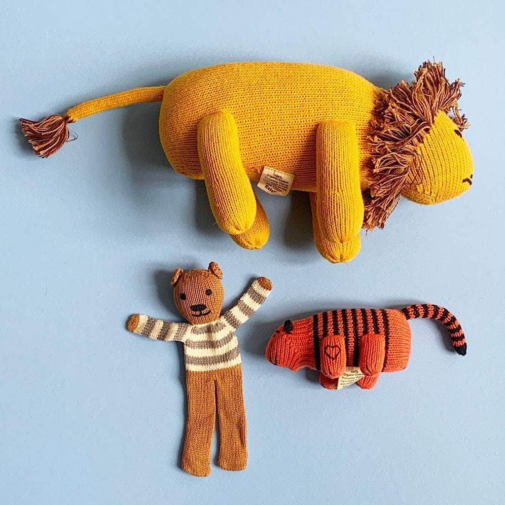 best friend animal gift set organic knit. Lion stuff toy, baby rattle tiger, bear comforter.